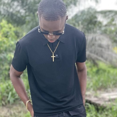 Customer photo review of Capri - Men's Ultra Comfortable Polo Shirt