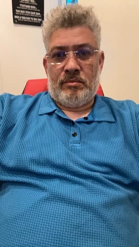Customer photo review of Capri - Men's Ultra Comfortable Polo Shirt